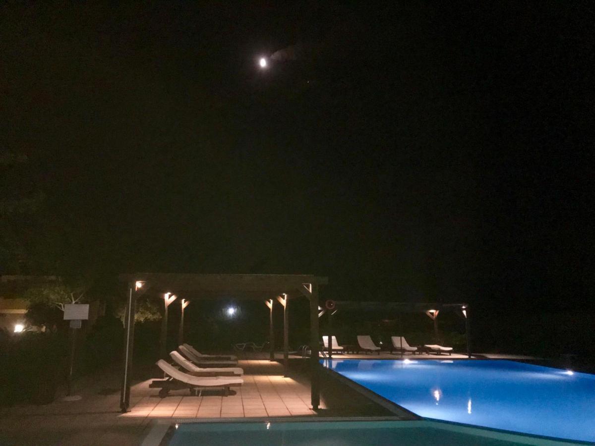 Boutique Hotel Ileas Village Arkoúdi Eksteriør bilde
